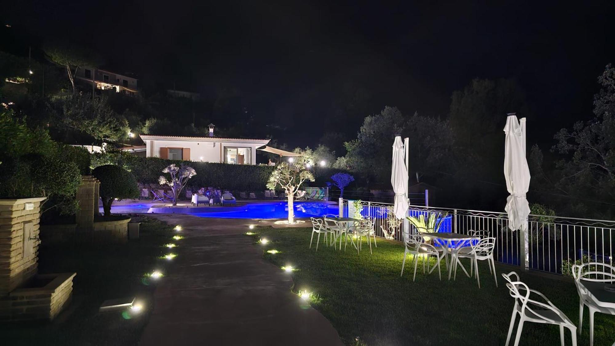 Ferienwohnung Miramare Castellabate Santa Maria di Castellabate Exterior foto